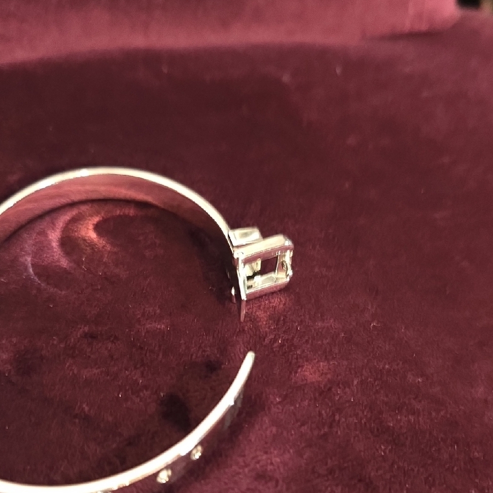 Michael Kors Silver Bracelet - Picture 10 of 10